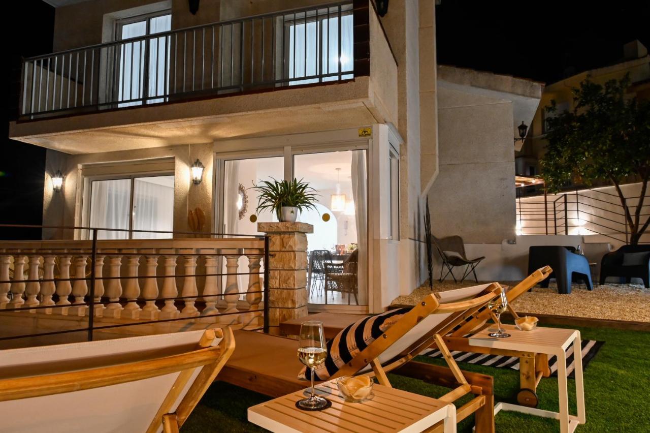 Wine & Design And Luxury In Cala Crancs Salou