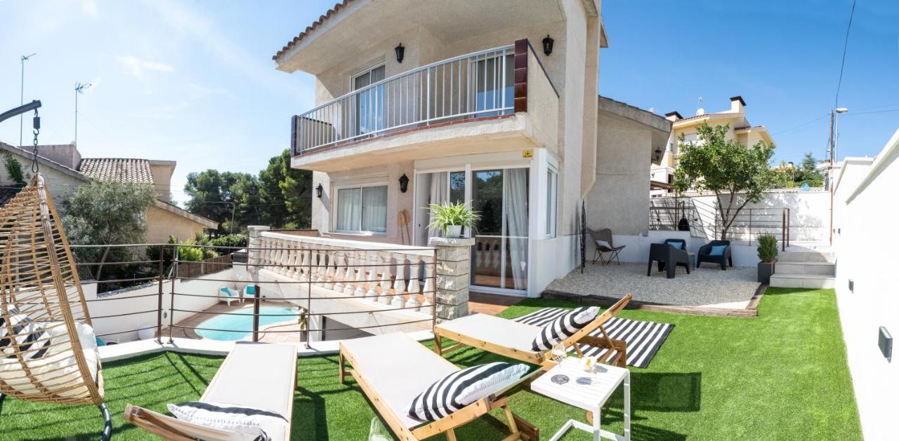 Wine & Design And Luxury In Cala Crancs Willa